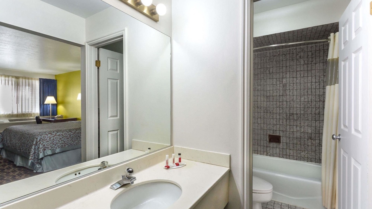 Photo of Bathroom in Delta