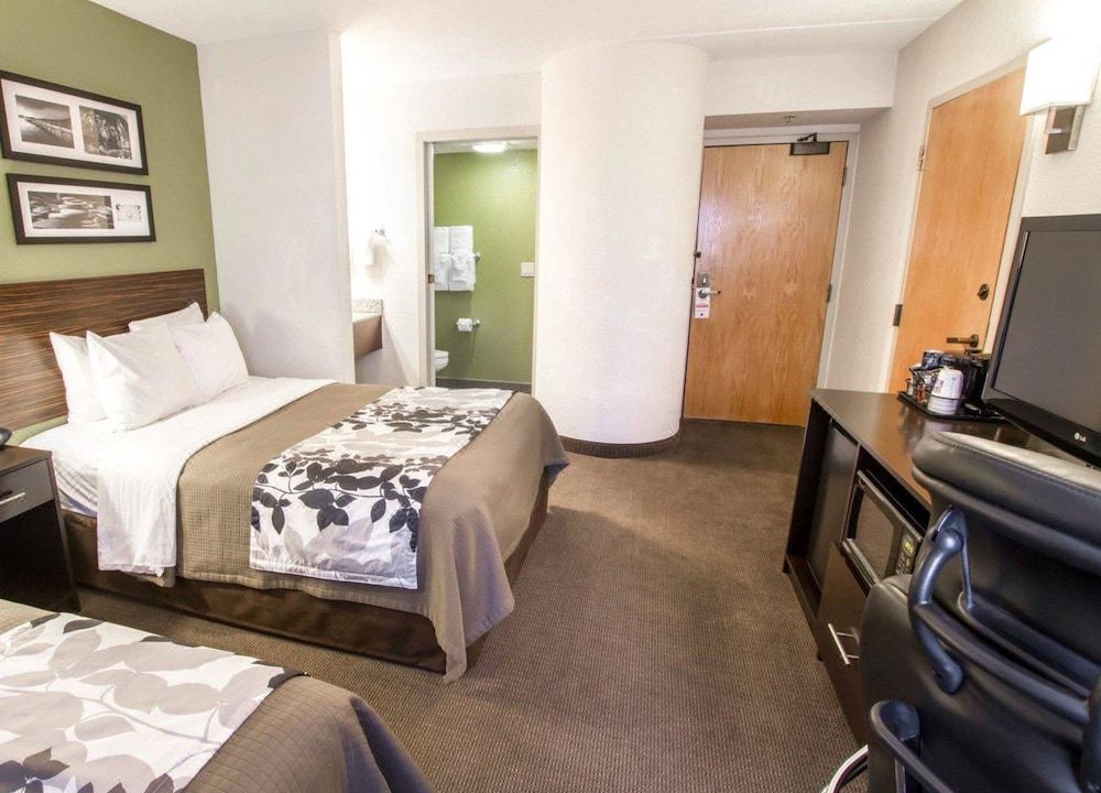 Photo of Bedroom in Paradise Valley Village