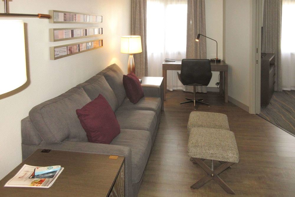 Photo of Livingroom in Surprise Original Townsite