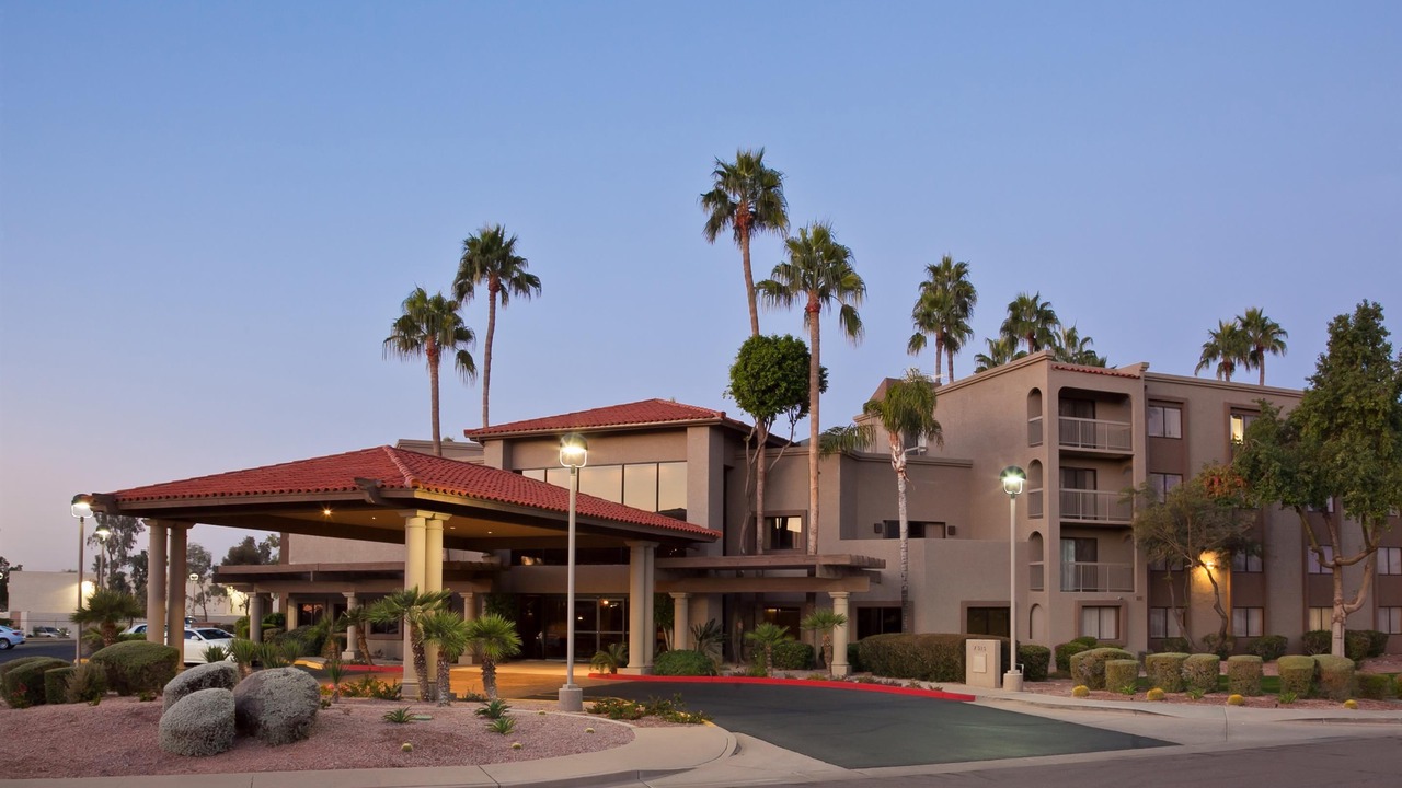 Photo of Buildings in Thunderbird Industrial Airpark