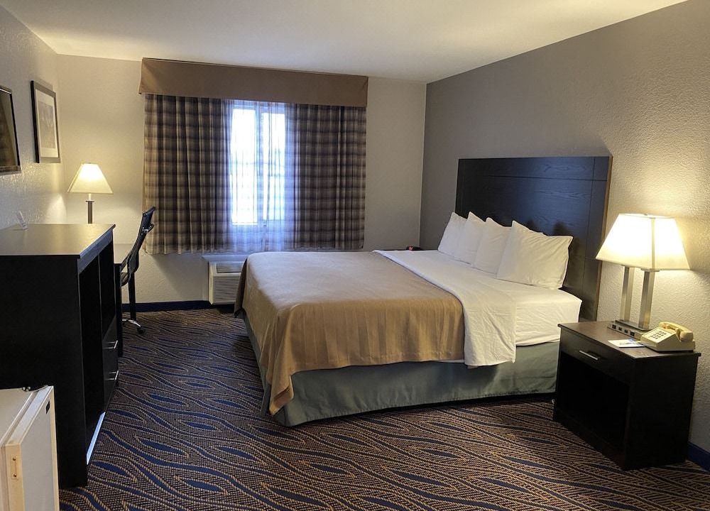 Photo of Bedroom in Midvale