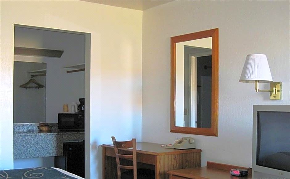 Photo of Livingroom in Winslow