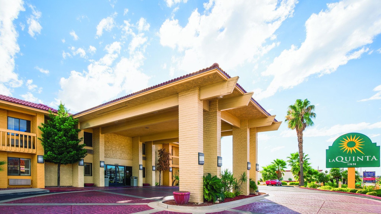 Photo of Buildings in Tucson