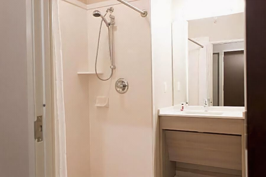 Photo of Bathroom in Springville