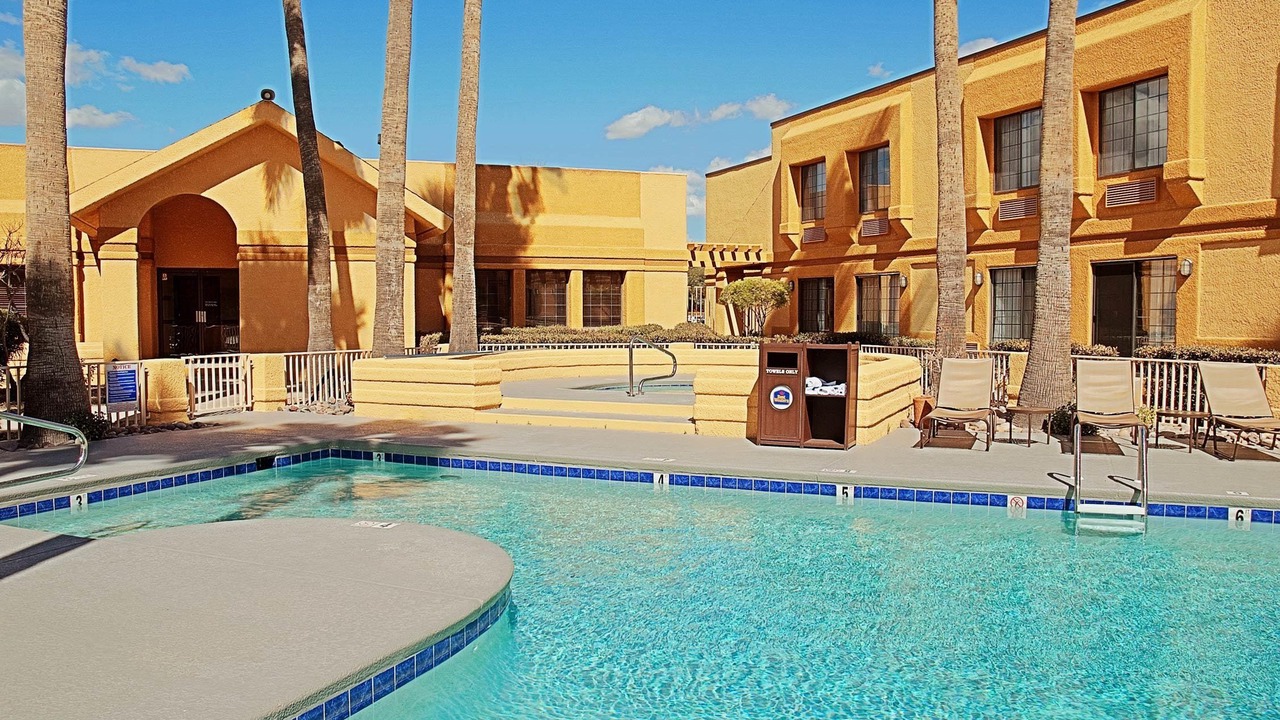 Photo of Outdoor in Green Valley