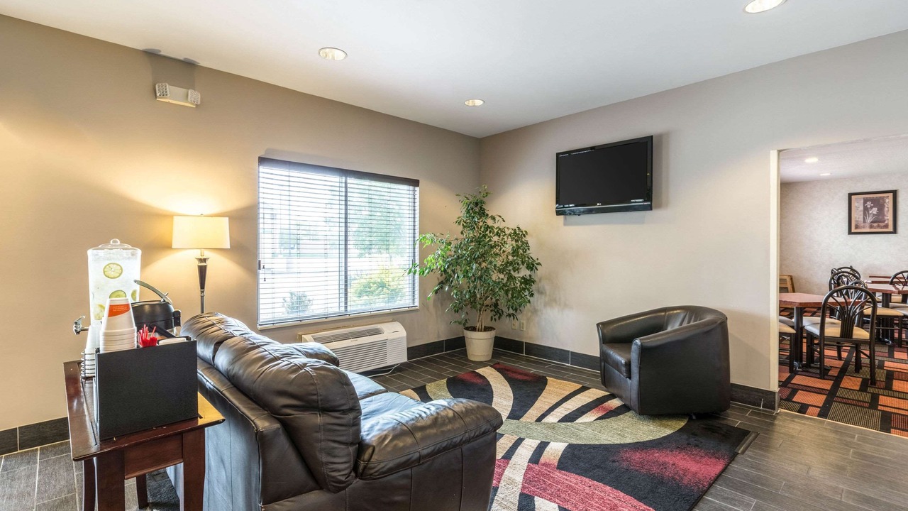 Photo of Livingroom in Kearney