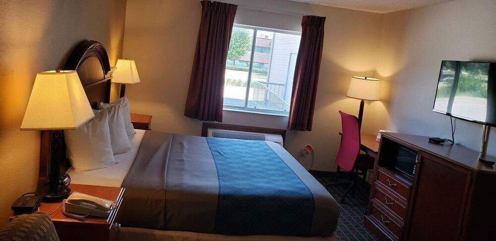 Photo of Bedroom in Cedar Rapids - Iowa City