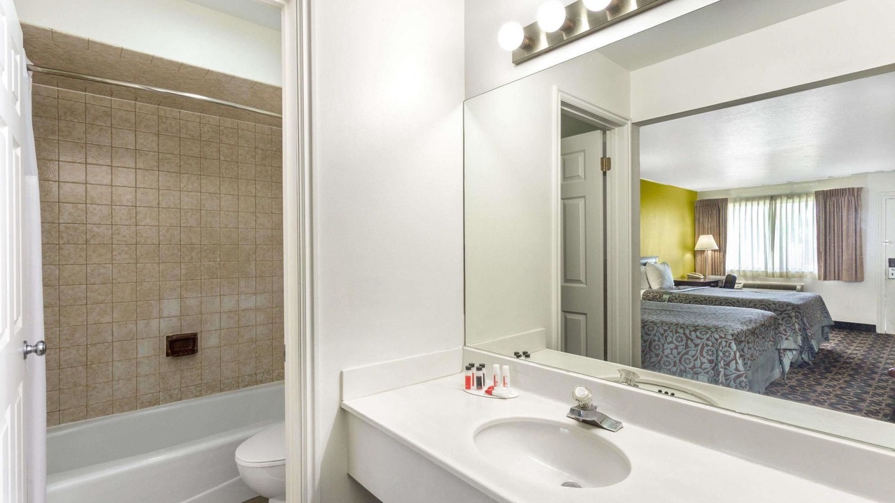 Photo of Bathroom in Delta