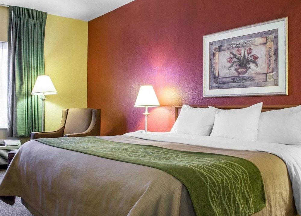 Photo of Bedroom in Green Valley