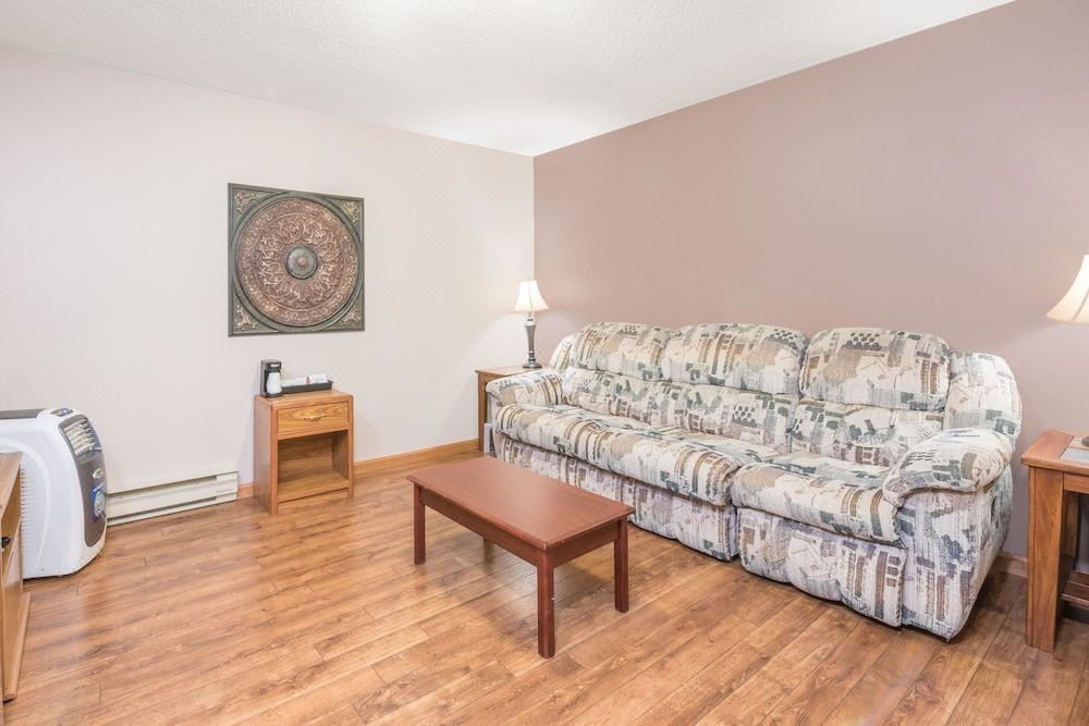 Photo of Livingroom in Spearfish