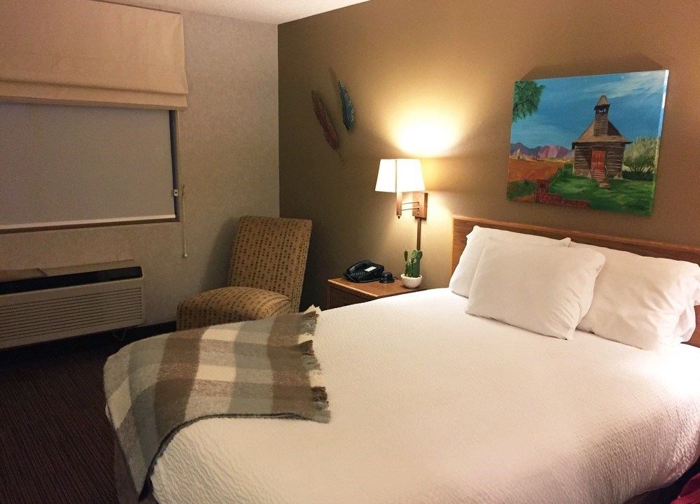 Photo of Bedroom in Torrey