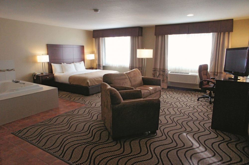 Photo of Livingroom in Castle Rock