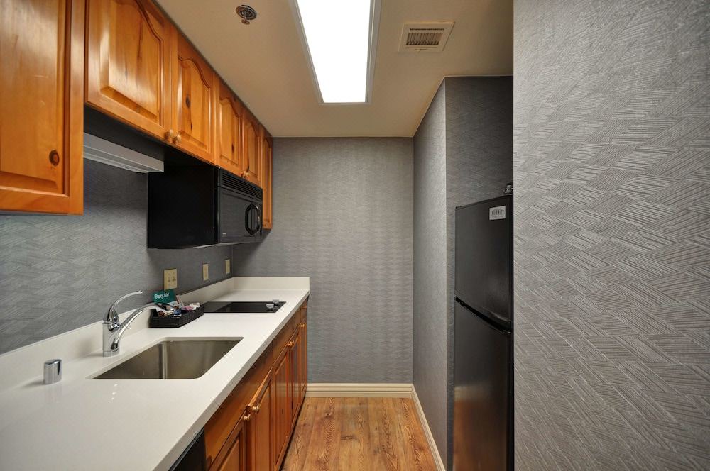 Photo of Kitchen in Camelback East
