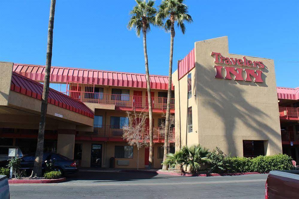 Photo of Buildings in Estrella