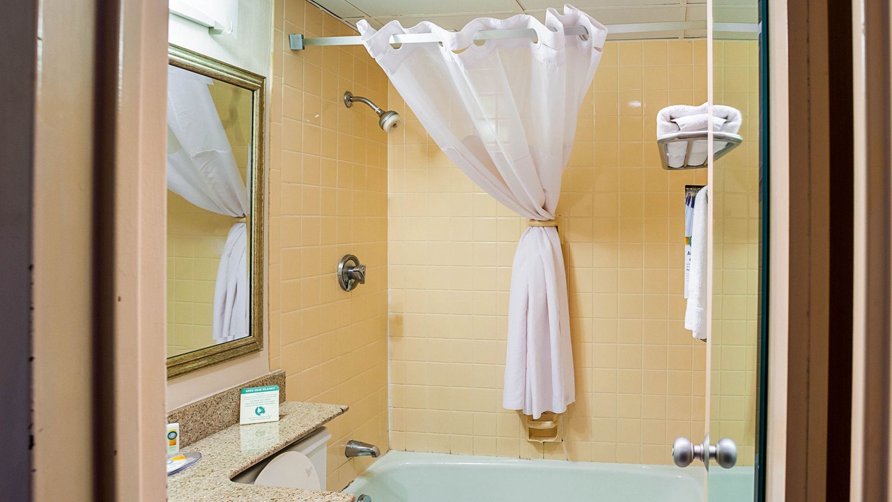 Photo of Bathroom in Highlands