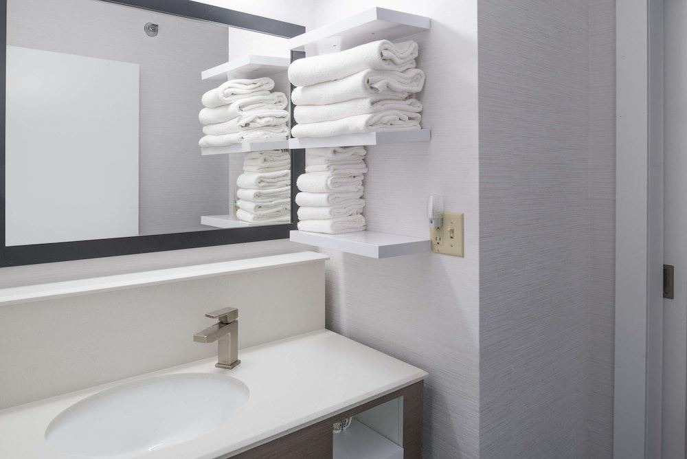 Photo of Bathroom in North Sioux City