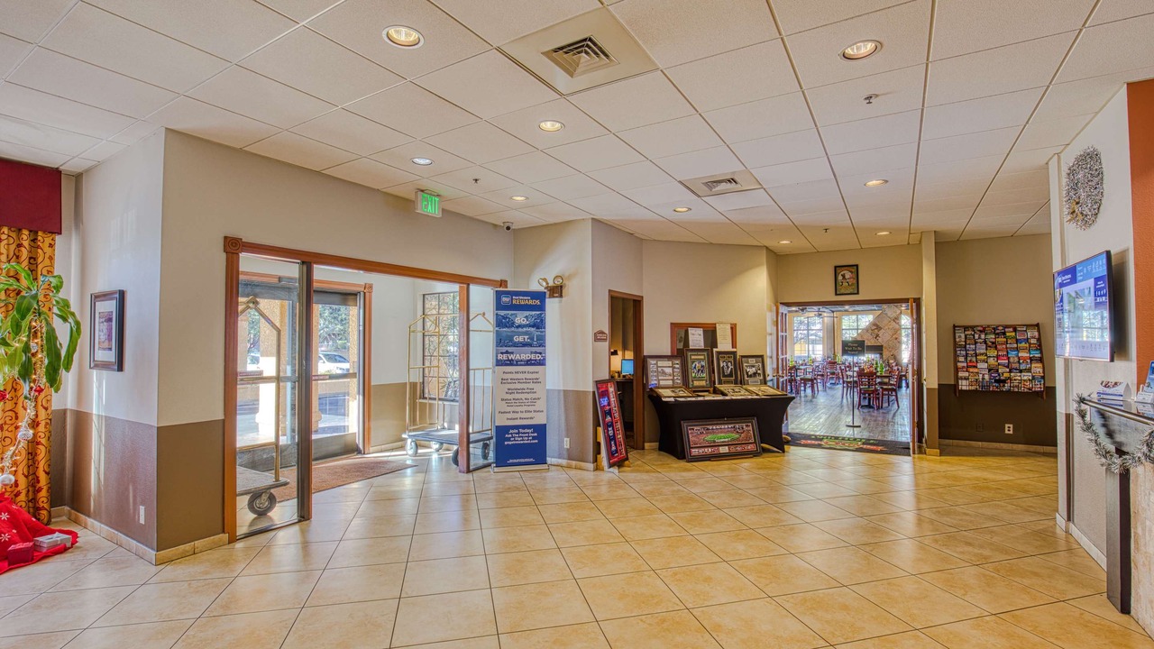 Photo of Livingroom in Green Valley