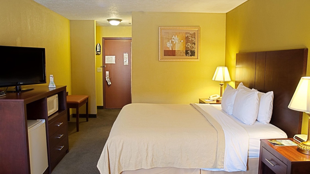 Photo of Bedroom in Green Valley