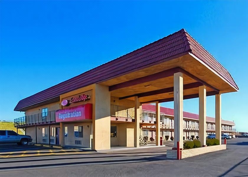 Photo of Buildings in Winslow