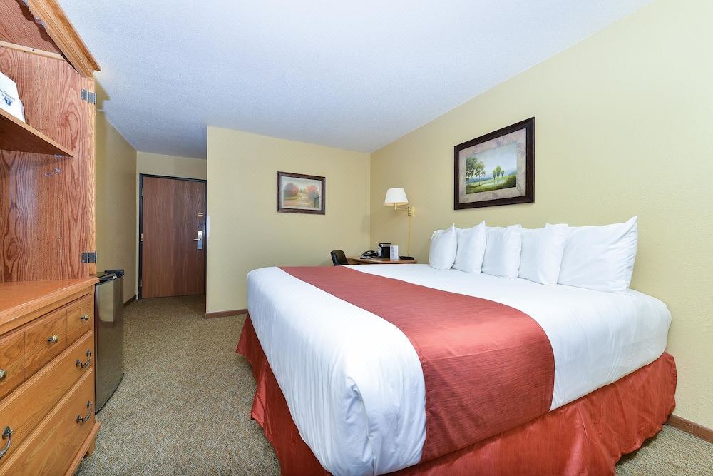 Photo of Bedroom in Northeast Entrance Badlands