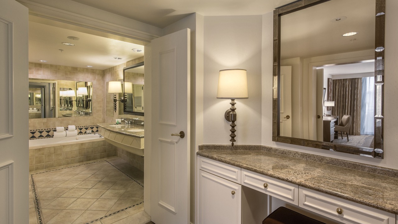 Photo of Kitchen in Lake Las Vegas
