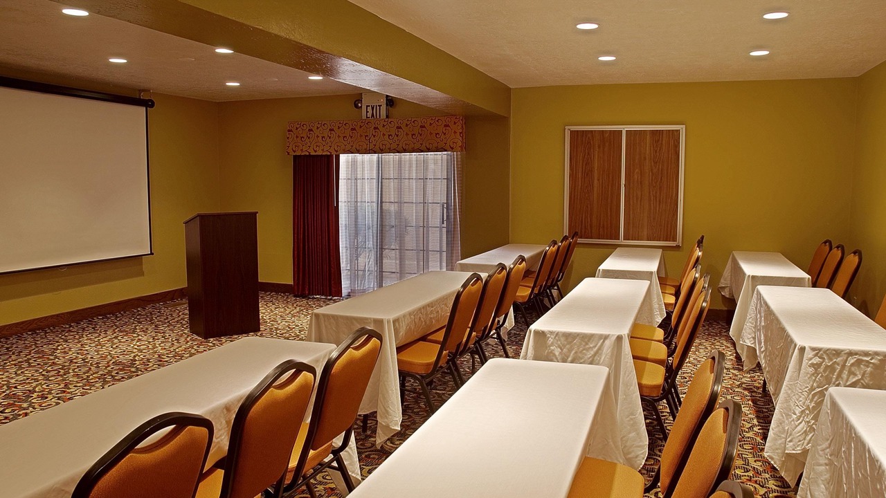Photo of Livingroom in Green Valley
