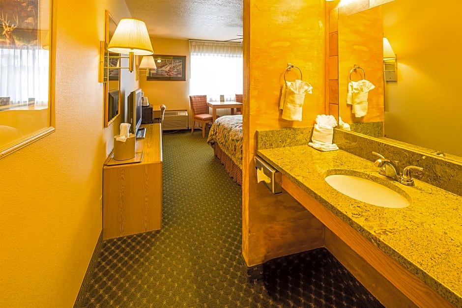 Photo of Livingroom in Gunnison