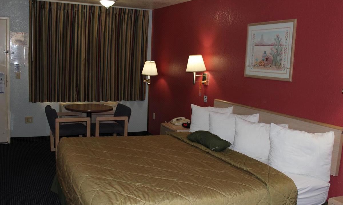 Photo of Bedroom in Holbrook