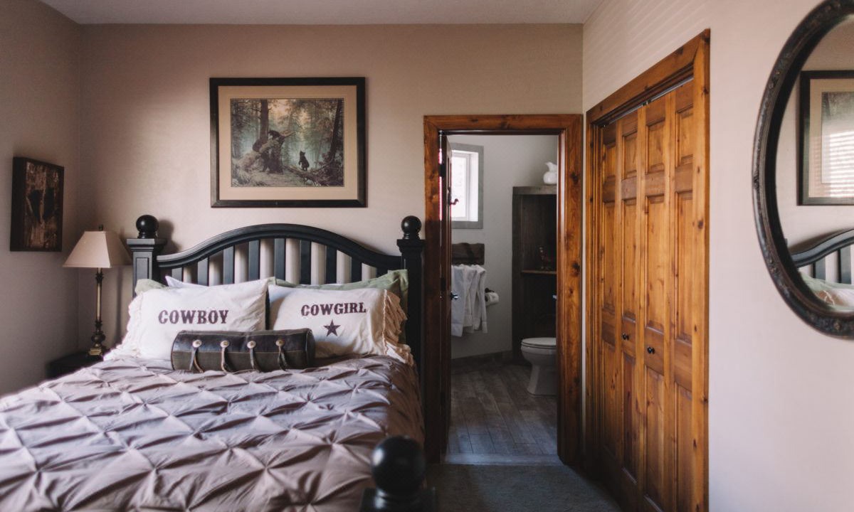 Photo of Bedroom in Sundance