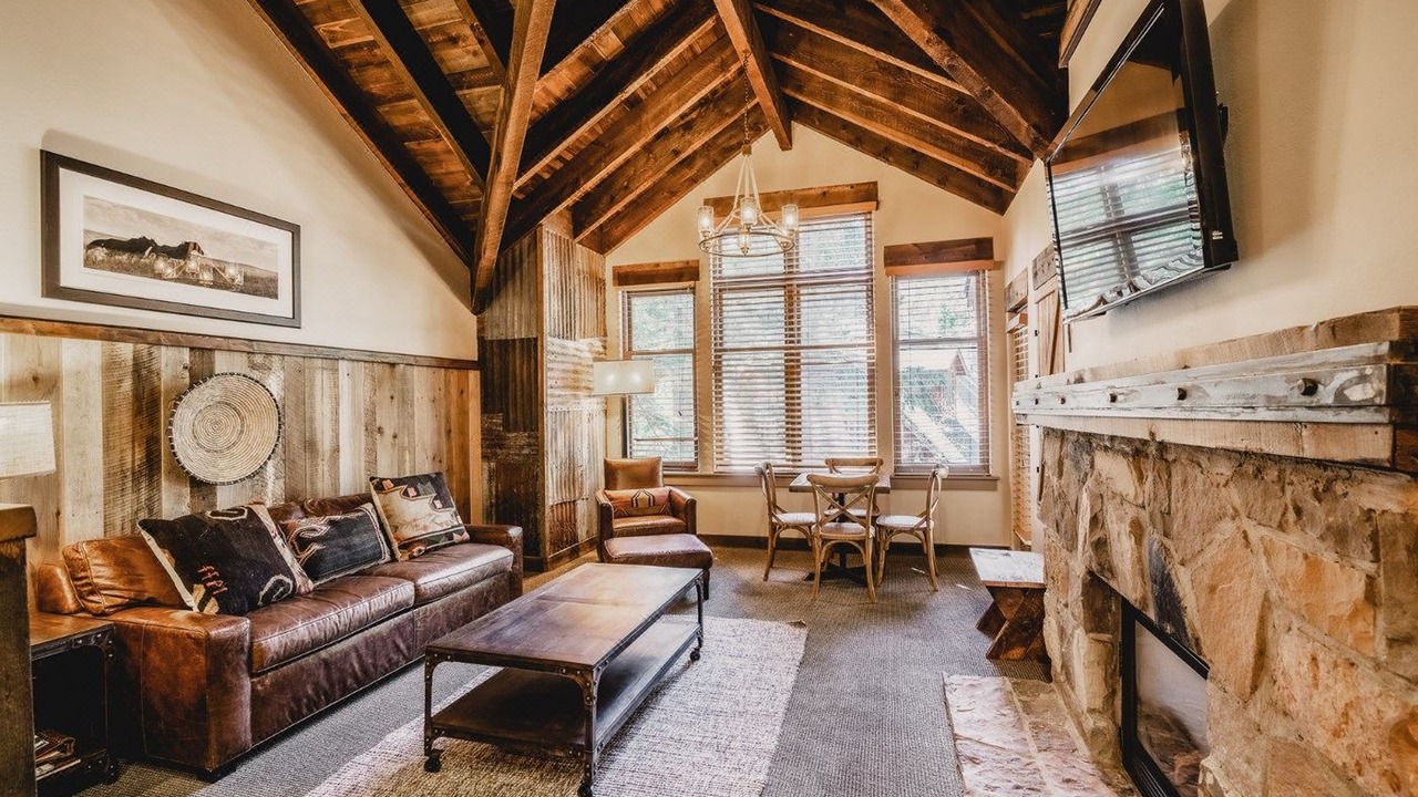 Photo of Livingroom in Sundance