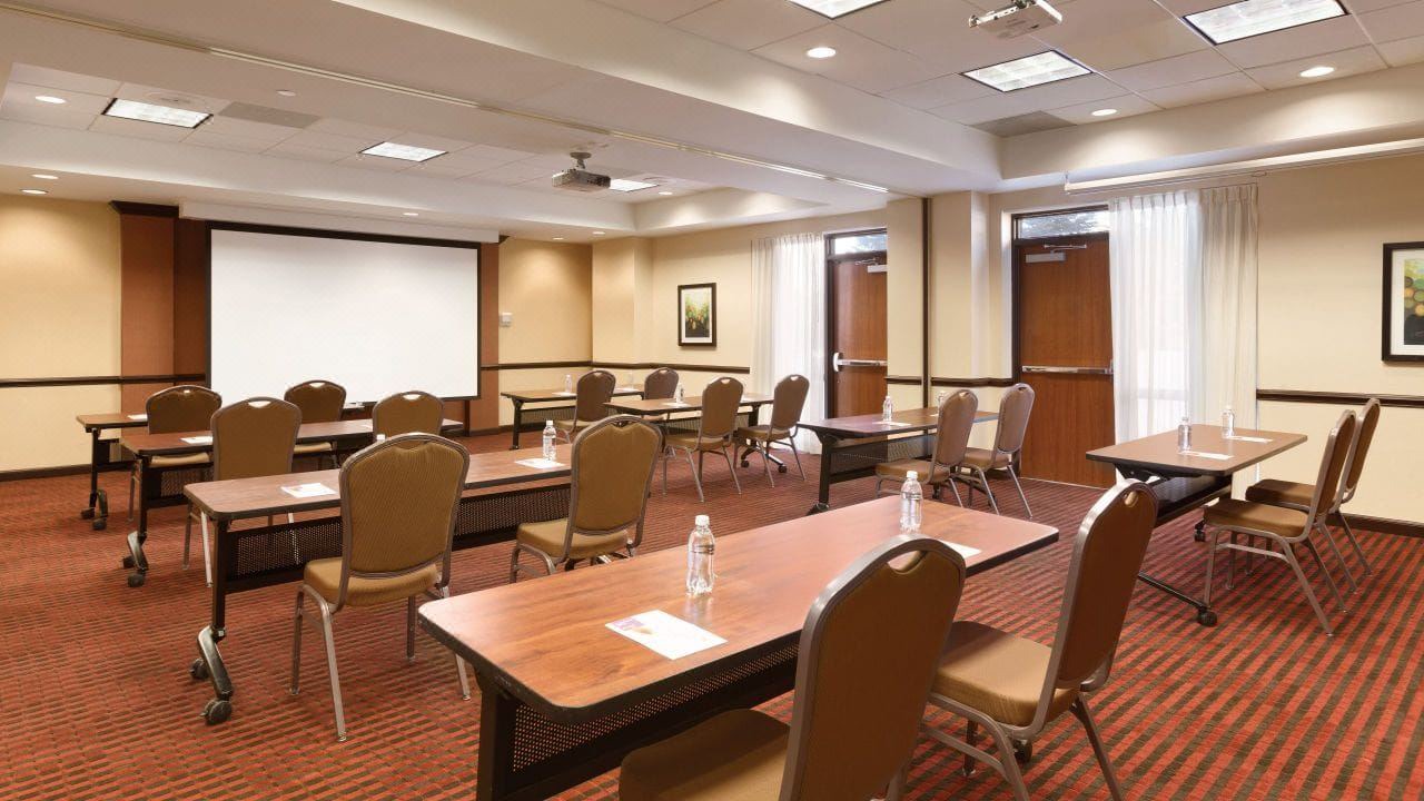 Photo of Livingroom in Central Business District