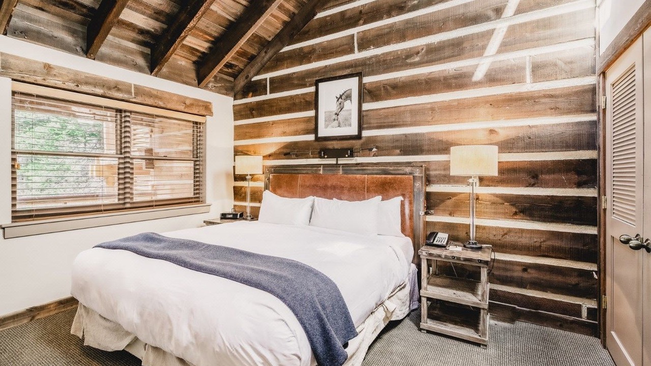 Photo of Bedroom in Sundance
