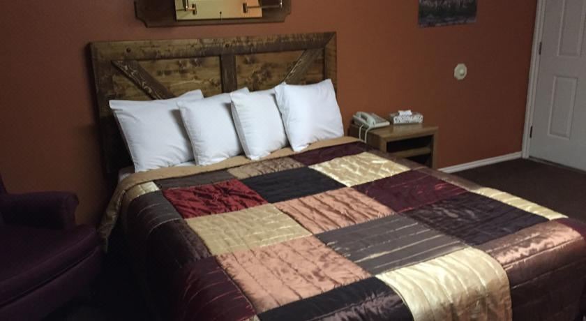 Photo of Bedroom in Torrey