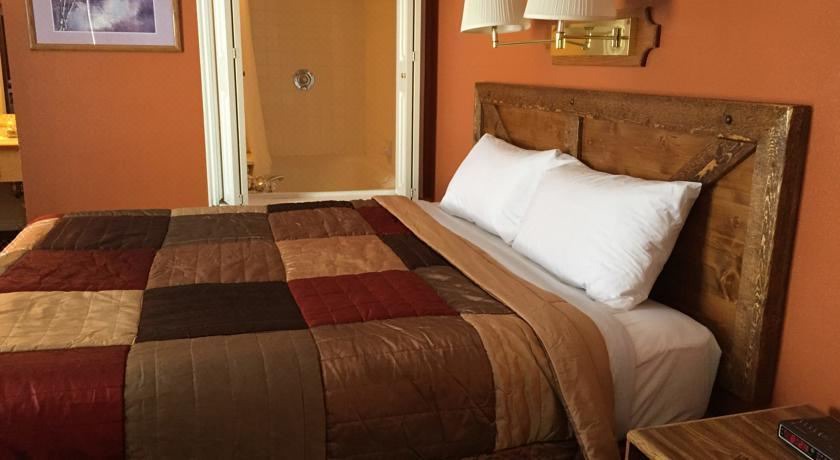 Photo of Bedroom in Torrey