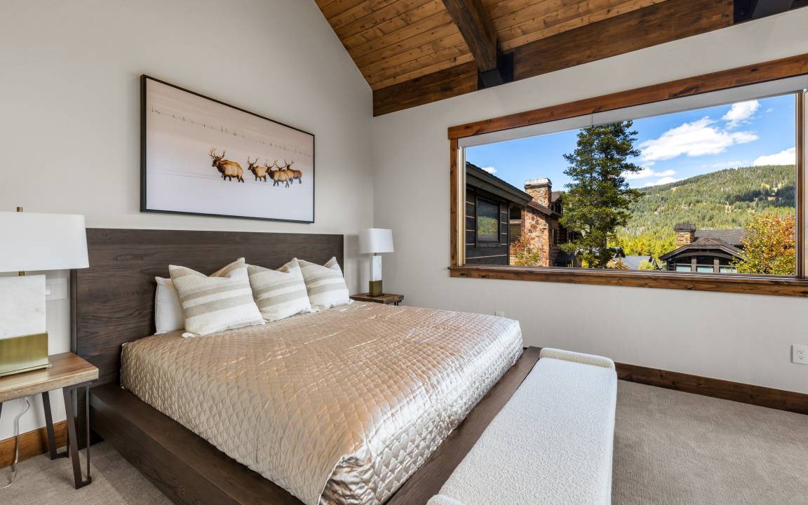 Photo of Bedroom in Copper Mountain