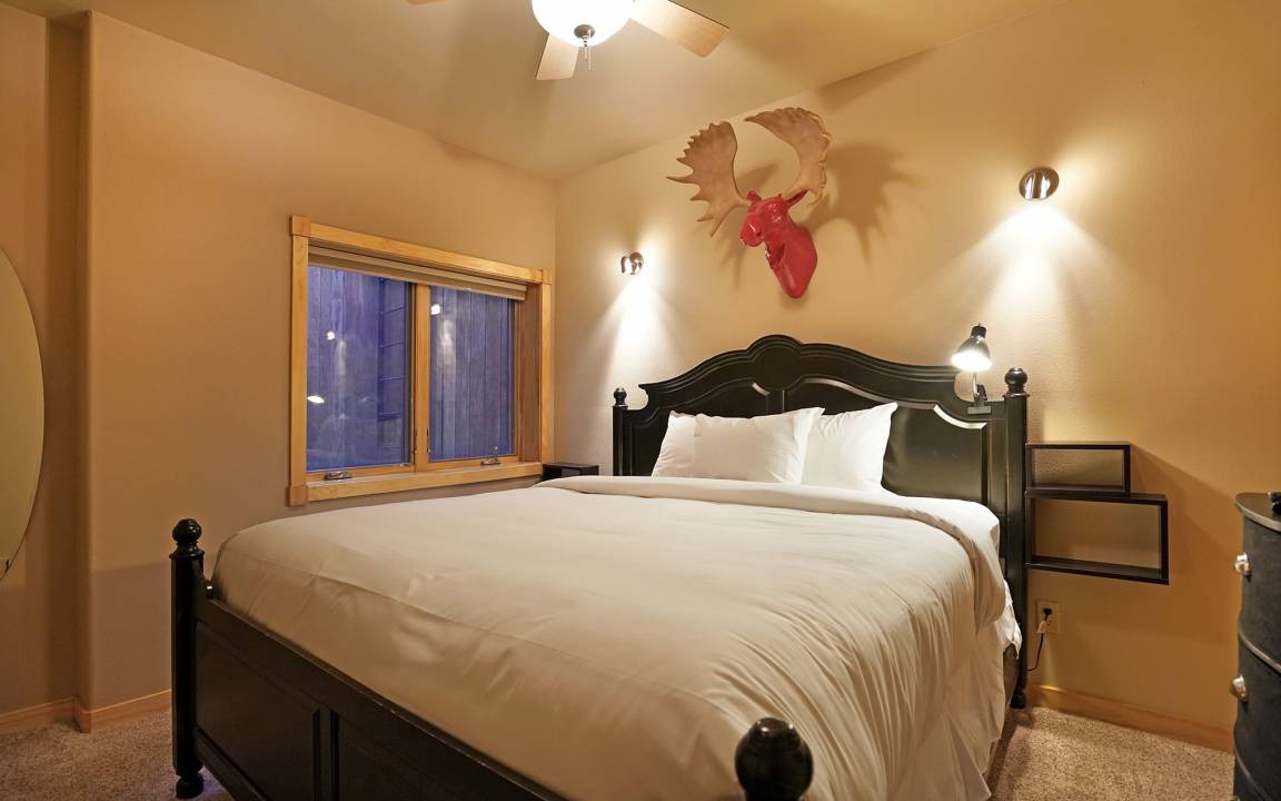 Photo of Bedroom in Estes Park