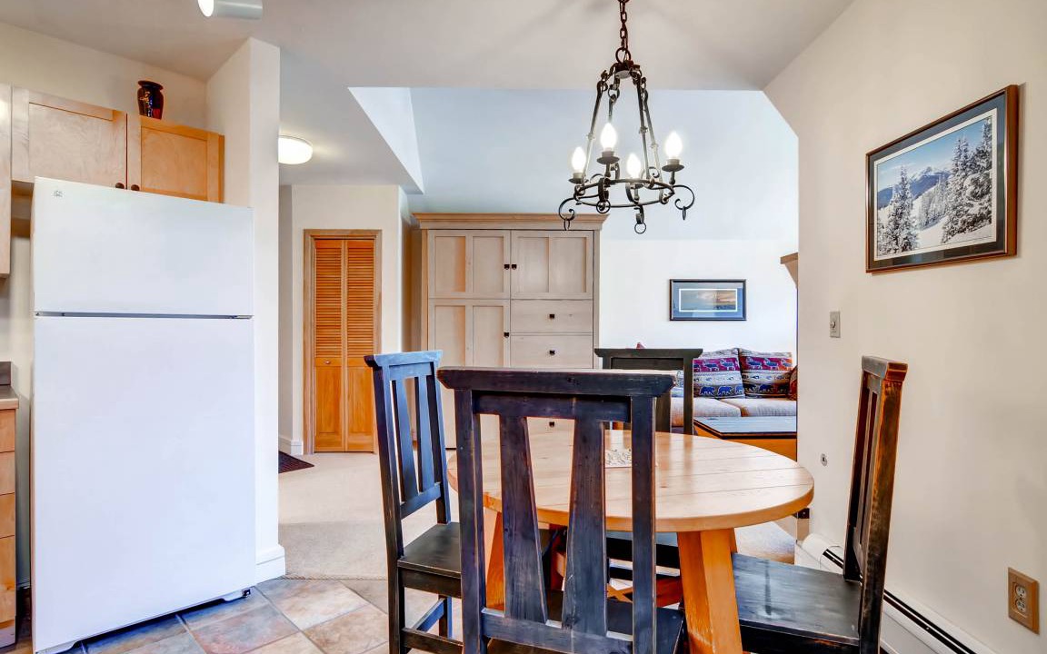 Photo of Kitchen in River Run