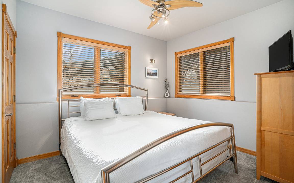 Photo of Bedroom in Estes Park