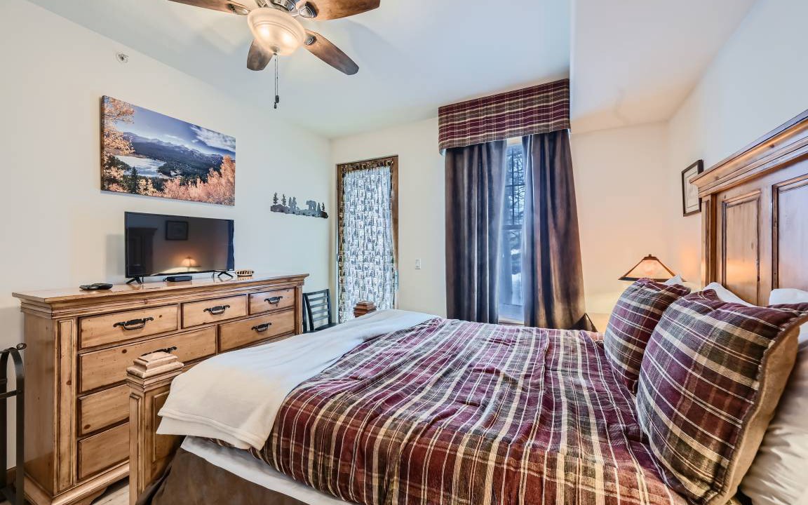 Photo of Bedroom in The Highlands