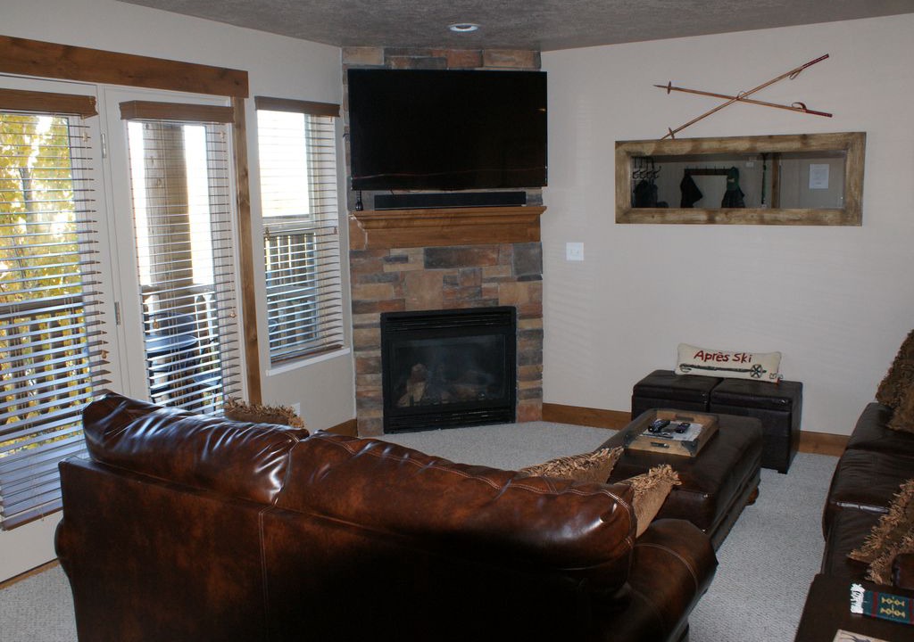 Photo of Livingroom in Eden