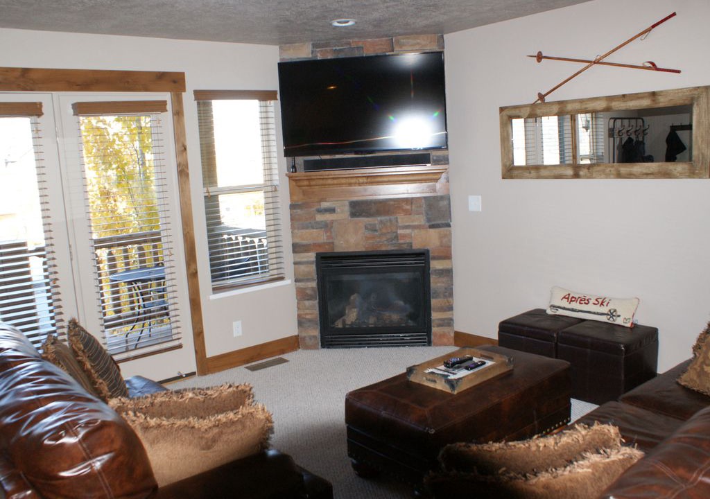 Photo of Livingroom in Eden