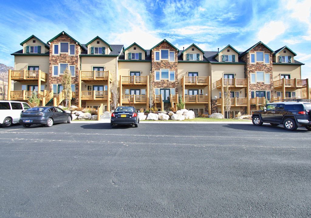 Photo of Buildings in Eden