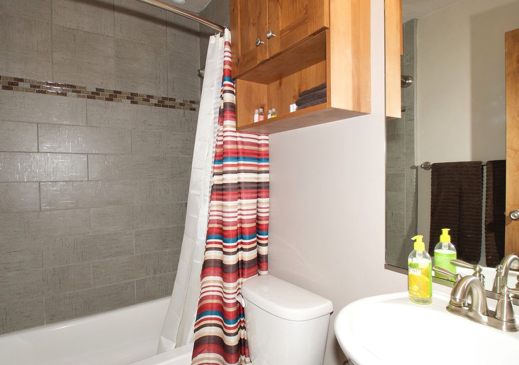 Photo of Bathroom in Eden