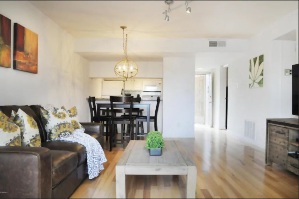 Photo of Livingroom in Western Villa