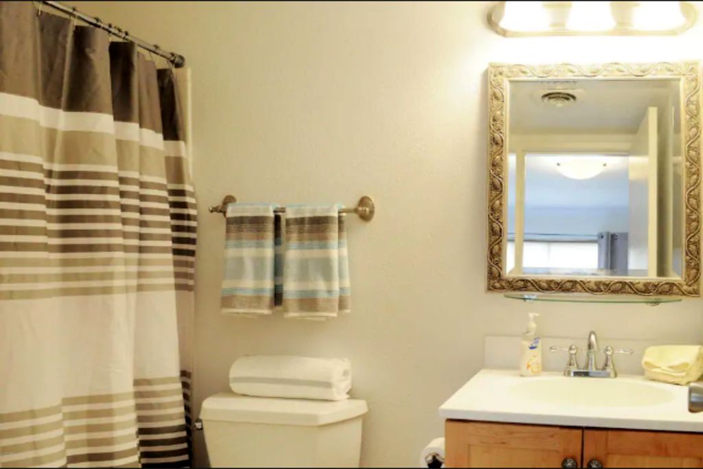 Photo of Bathroom in Western Villa