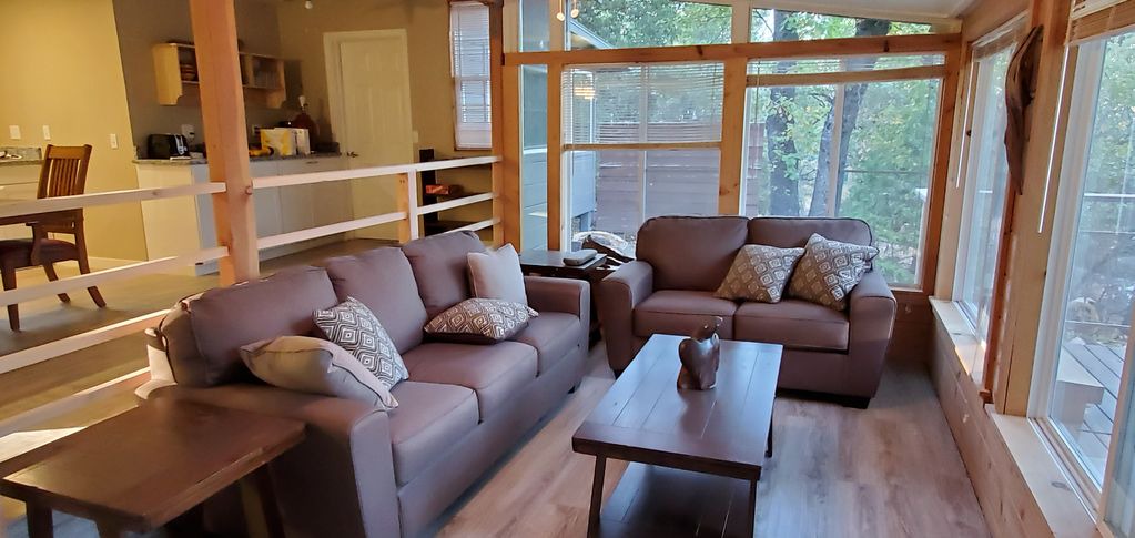 Photo of Livingroom in Wishon