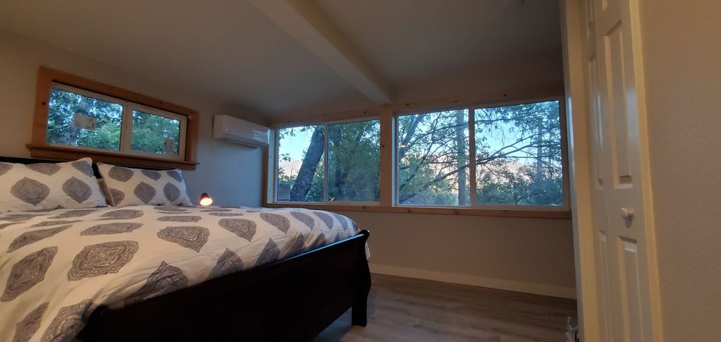 Photo of Bedroom in Wishon