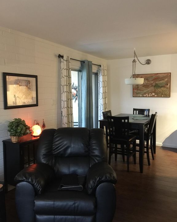 Photo of Livingroom in Winfield Place