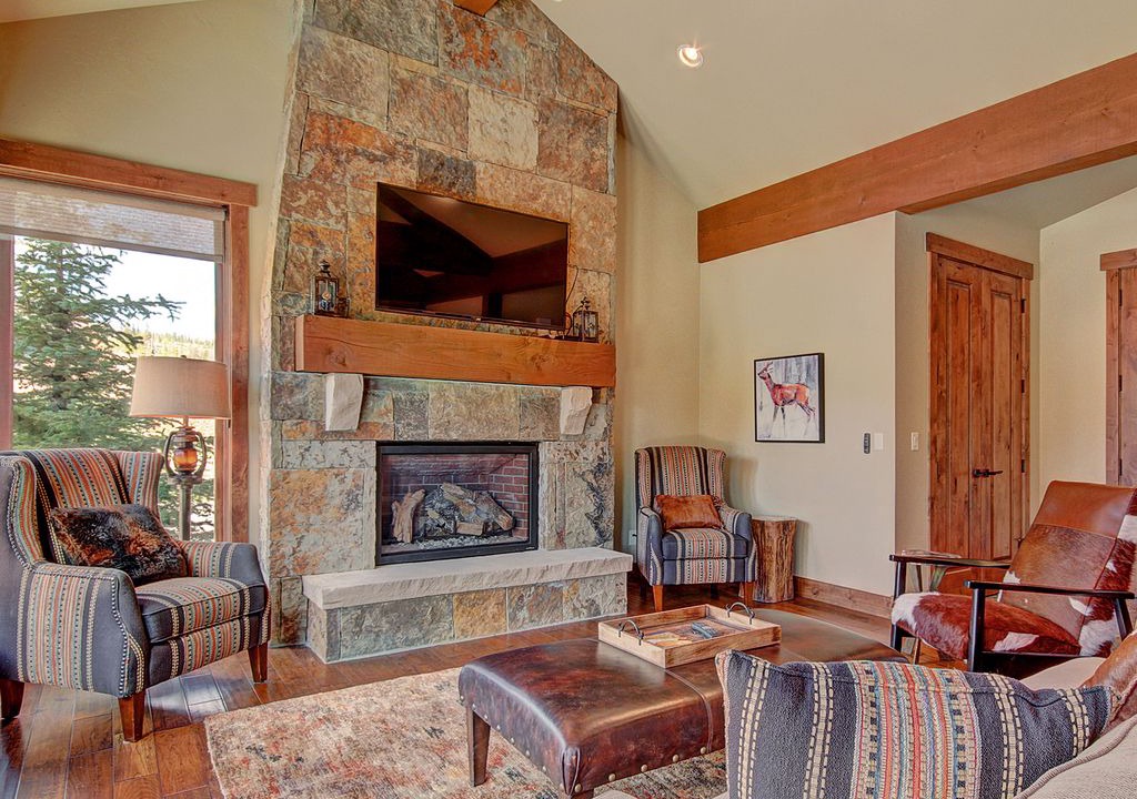 Photo of Livingroom in Fairmount On The River
