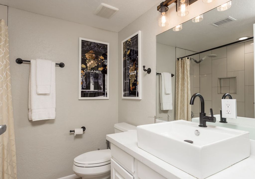 Photo of Bathroom in Casa Granada Townhouses